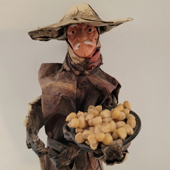 Vintage Mexican Paper Mache Folk Doll - Picture 1 of 6